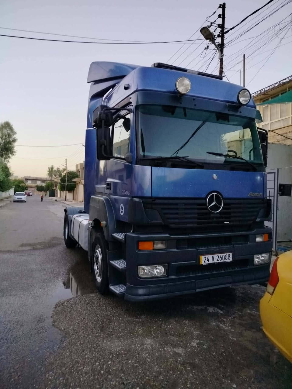 السلام عليكم سيار اكسوار للبيع سنويه دهوك سنويه 2031 سنويه بس راس نضام حديث مكينه كير اكسن كلو شرط حصه كاز موصل رقم الموبيل ***********
