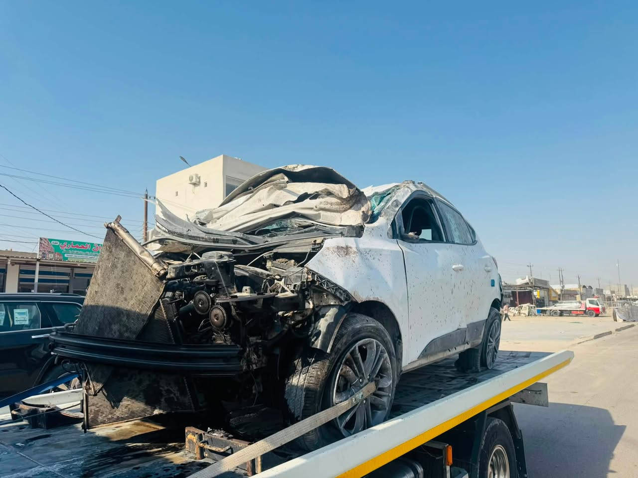 السلام عليكم توسان ٢٠١٥ ابيعها على وضعها بسمي رقم بغداد الدولي مكان السياره بغداد تقاطع النهروان للستفسار ***********
