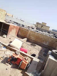 بيت للبيع المساحه 225 مقابيل الملعب منطقه حي جوادين ويا ملحق 100 متر ل...