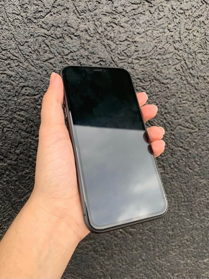 ايفون١١ برو ماكس مبدل شاشه فقط الاصليه ٣خيارات بطاريه ٨٢نضيف كلش شحن ابد ميصرف كلشي ماعايز بس بي فطر صغير كلش ب ضهر وفطر صغير بلشاشه ما مبين ولا مأثر
السعر ٤٠٠ وبي مجال لتواصل ***********
