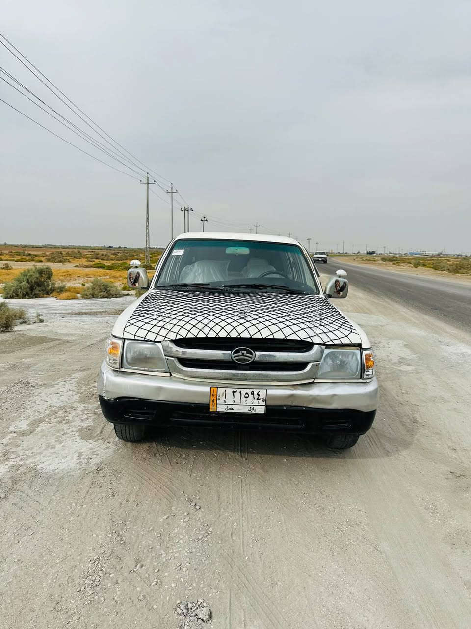 سيارة • ماكو تفاصيل