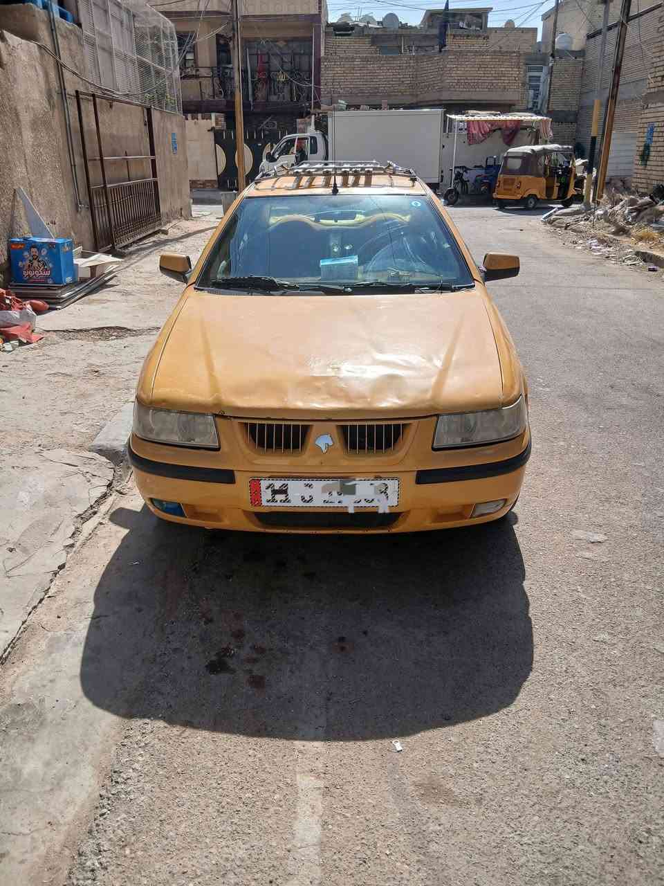 سلام عليكم سيارة سمند موديل 2010 باسمي رقم دولي بغداد مصفرة هيئة وغرامات بيهه نقص مكنيه بيه تباخبر سعر 25ورقه وبيه مجال تصال ع رقم. /***********/مكان سياره بغداد
