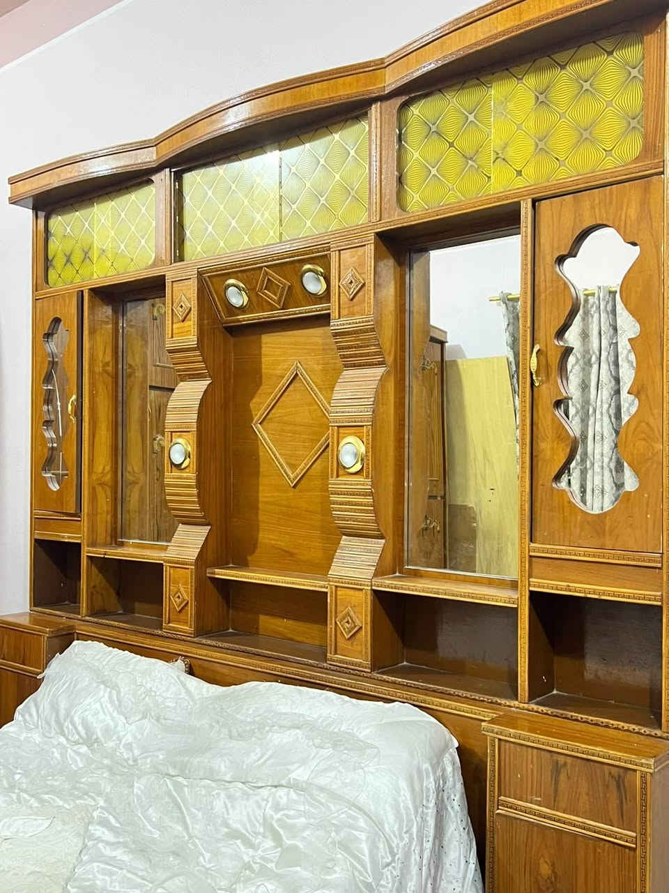 غرفه نوم نضافه فول السعر 875 العنوان الرمانه البوعبيد ***********
