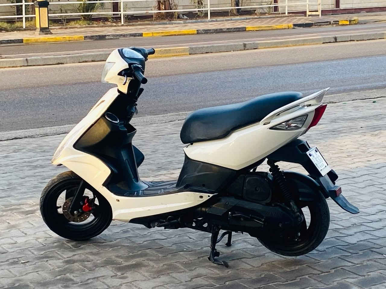 سلام عليكم دراجه للبيع ماكس مضلع مكفوله كفاله عامه من مكينه وكفراته دراجه جديده بمعنى الكلمه جديده الرقم والاستفسار *********** العنوان بصره
