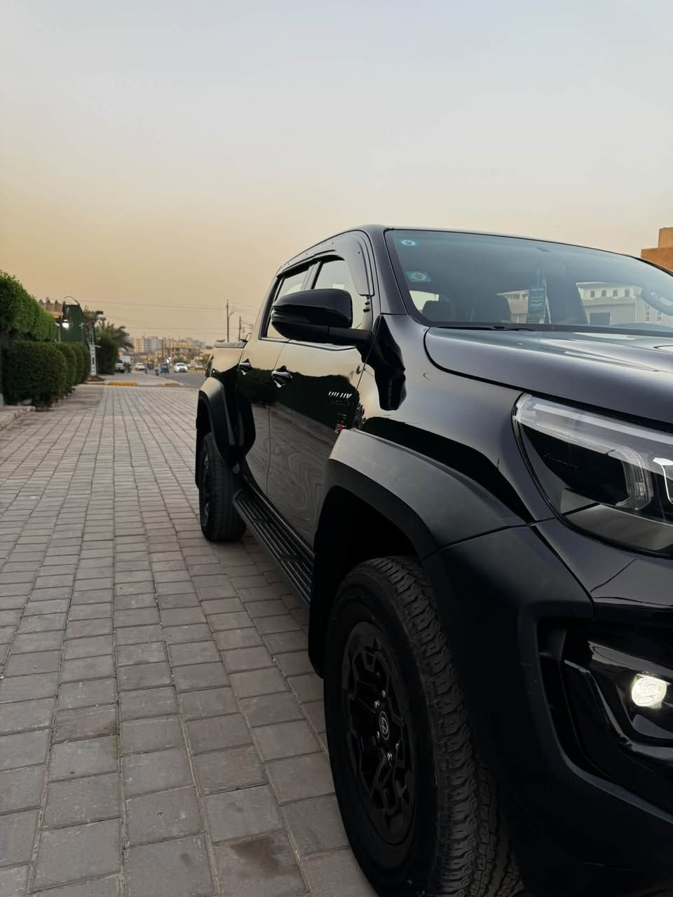 هايلوكس GR • ٢٠٢٤ • رقم بغداد