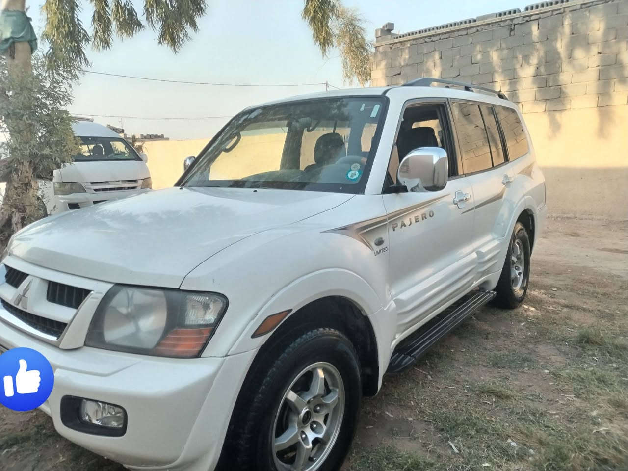 البيع باجيرو 
السياره جاهزه كهربائيات كله شغال
رقم كربلاء نكليزي سنويه 2031 تحويل مباشر
مكينه وكير جدد حداديه جديد تخم تاير جديد
السياره كفاله عامه من قطرت صبغ شرط السونار 
السعر 73  وبيه مجال الشراي
العنوان نجف
رقم *********** اتصال
*********** واتس اب 
ترهم مراوس حسب الاتفاق
اي استفسار اتصل على الرقم وبيك خير وتدلل

