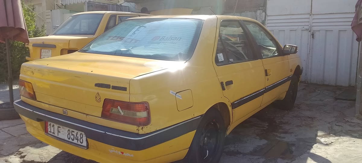 سلام عليكم 
بيجو GLX
موديل 2012
محرك،،كير،،تبريد،،حداديه،،تخم تاير،،باتري جديد،،
لا ضربة لا صبغ عده البنيد مبدل 
رقم بغداد انكليزي مصفر هيئه وغرامات بسمي 
السعر 25$
مكان بغداد مشتل 
الاستفسار اتصال او واتساب ***********
