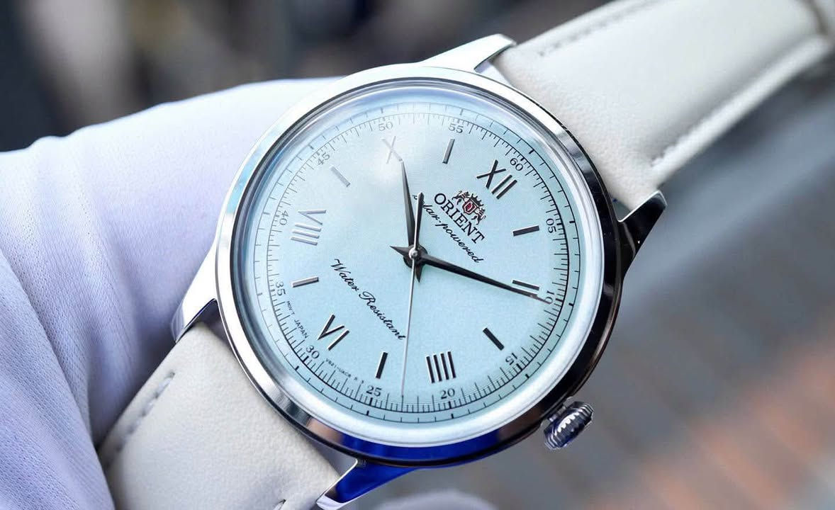Orient Bambino

متوفر وكالة ضمان سنة 

قطر 43.5

سولر 

احتياطي الطاقة 6 اشهر 

زجاج كرستال 

مقاوم للماء 30 متر 

توجد خدمة توصيل 

***********
