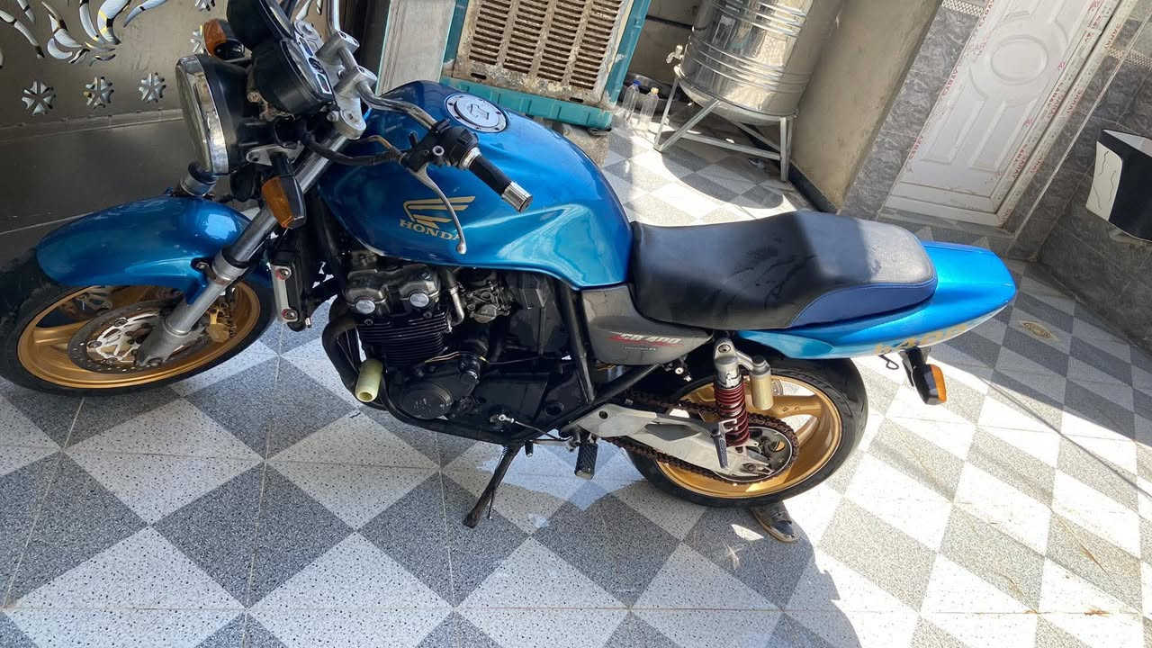 السلام عليكم
سيبي 400 البيع 16 ولف جيل ثاني هايبر كفالة شلعه تشك الكاع معدل طيراااان 180 كله كامله سويتلهه ادامه قبل سبوعين دراجه تخبل مال جناي كله شغاله ما بيه عطلات مرتبه سعر مليون و 750 بيه مجال لشراي مكانه ديالى بعقوبة رقم الهاتف للاستفسار *********** خاص موجود
