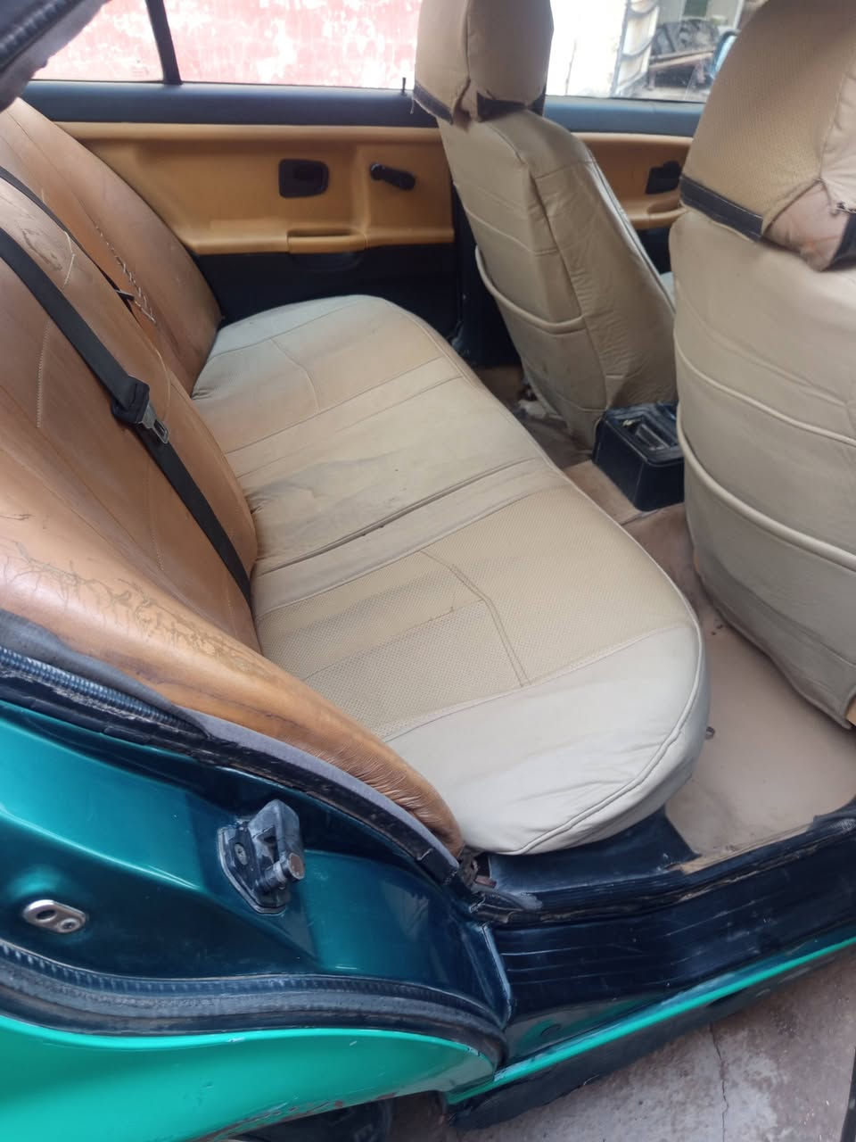 بي ام دبليو E36 • رقم كربلاء • مكينة VVT