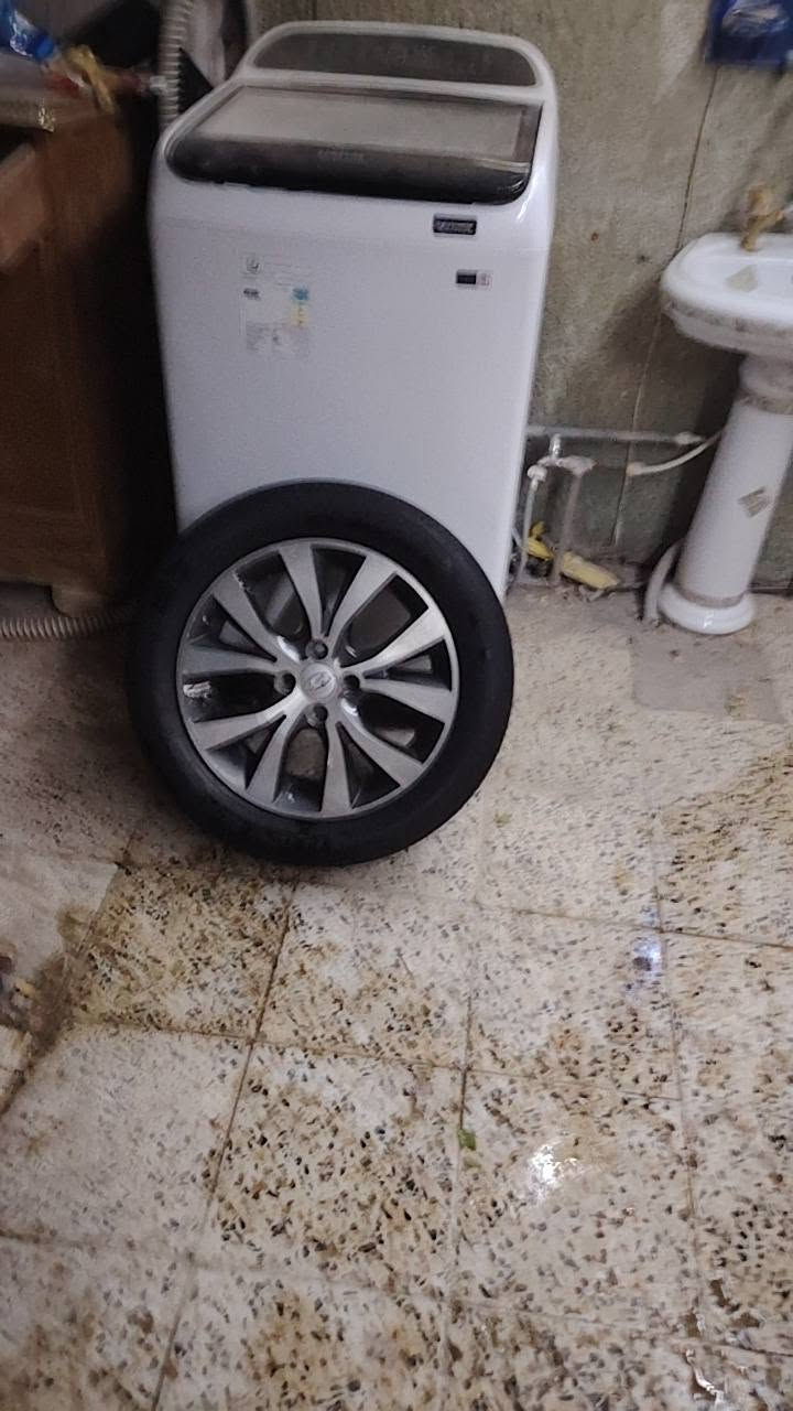 للبيع ويل كب حجم ١٦ + تايرات تخم عدد ٤
مكان تاجي سبع البور اي استفسار ع هاذا رقم ***********
سعر 250 وبهن مجال تصل ودلل
