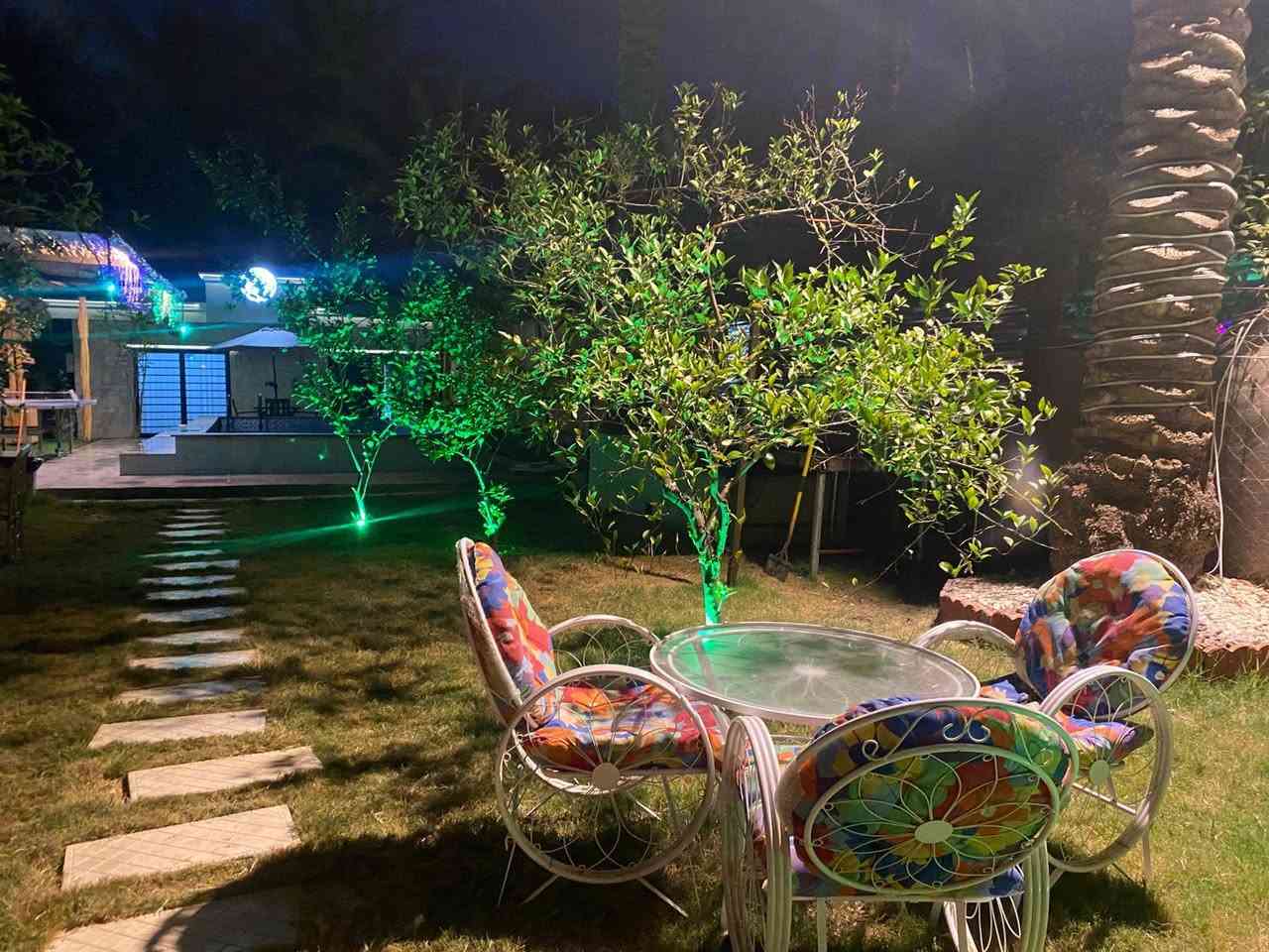 🌴✨ أهلاً وسهلاً بكم في مزرعة النخلة ✨🌴
📢 الحجز متوفر

📅 الخميس والجمعة والسبت: 250 ألف
🌙 الأيام العادية – مسائي: 200 ألف
☀️ الأيام العادية – صباحي 150ألف

نورتونا وشرفتونا 🤍
مكانكم للراحة والوناسة، ونتمنى لكم أوقات جميلة وممتعة بين أجواء مزرعة النخلة 🌿🏡

📲 للحجز والاستفسار: تواصلوا معنا
***********
مزرعة النخلة — ننتظركم بكل حب 🌴🤍
📍 عنوان مزرعة النخلة 🌴

بغداد – منطقة الراشدية – المراسمة

📌 نورتونا وتشرفونا، وأهلاً وسهلاً بكم 

في مزرعة النخلة 🤍🌴
🌴 نرجو من زبائننا الكرام المحافظة على نظافة المكان 🌴

نظافة المكان مسؤوليتنا جميعاً 🤍
يرجى المحافظة على نظافة المزرعة وعدم رمي النفايات، وترك المكان كما تحبون أن تجدوه.

شاكرين تعاونكم وذوقكم 🌹
