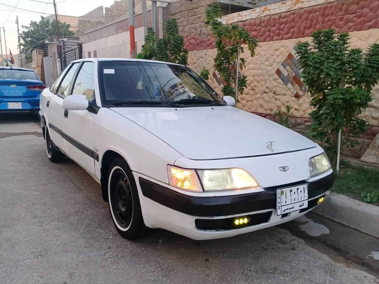 اسبرو موديل 94 شرط التحويل سيارة جاهزه من كلشي تخم تاير خطه مكينه اوكير خير من الله..مكان رميثه سعرهه 25 بيه مجال شي بسيط شراي ***********
