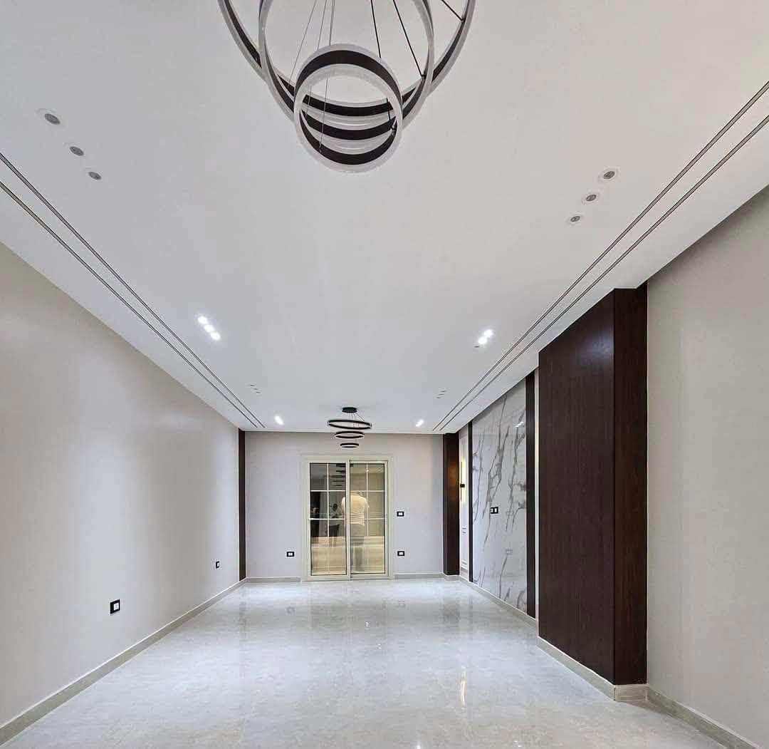 بسم الله الرحمن الرحيم 
مستعدون لعمل كافه انواع الديكورات الجبس🏘خشب ام دي اف
والسقوف الثانويه 🏘اشرطه 
وتغليف الجدران 🏘  ورق جدار صبغ 
للأستفسار الاتصال على.***********
او عبر الصفحه👇
