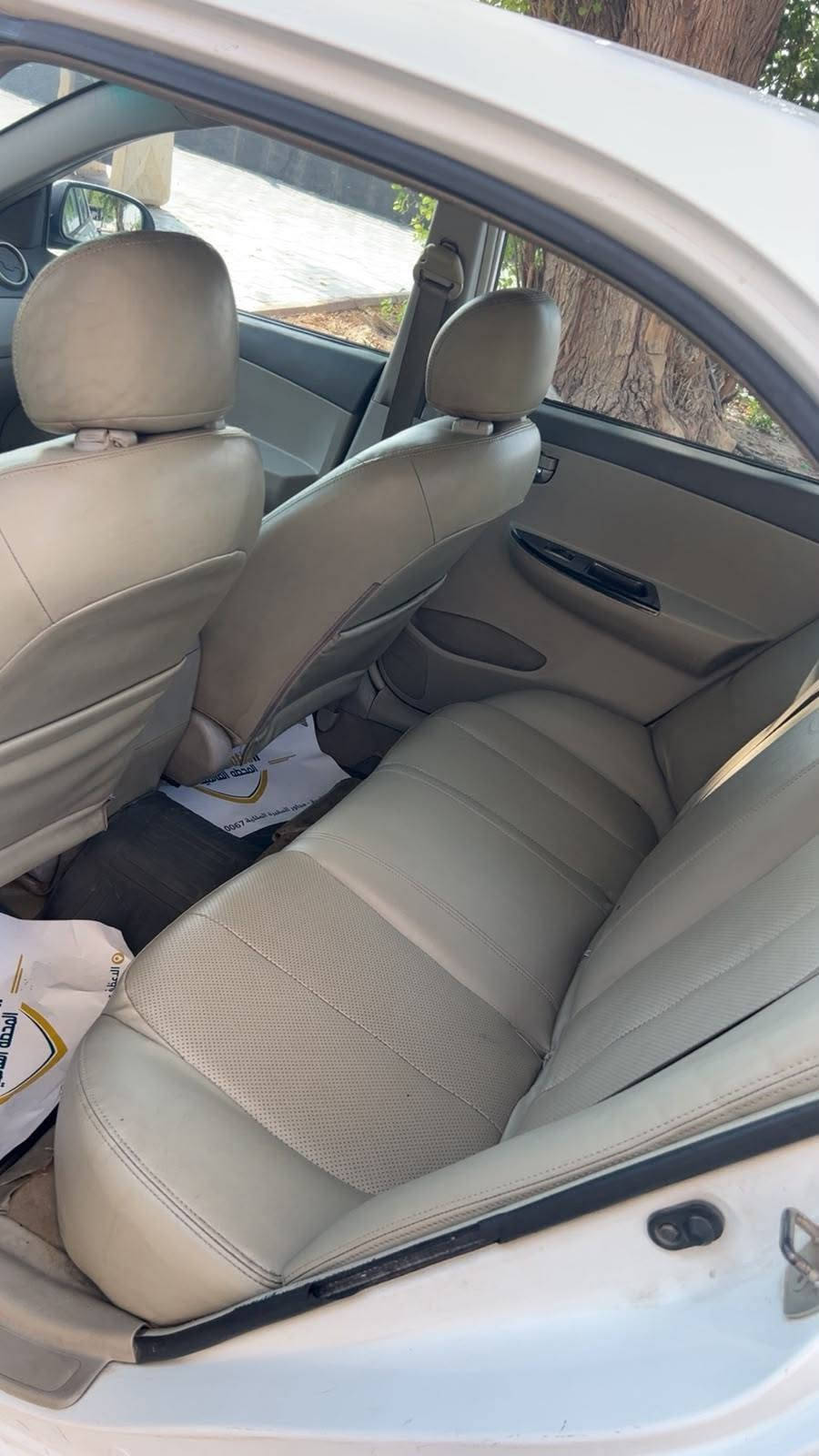 سلام عليكم لبيع BYD G3 2015ماشيه 148 الف مكفوله السياره من الحادث من الصبغ بيه تكحيلات بصيطه السياره من 2016 عدنه استلام عل ايدينه مكفول المحركه الكير سياره جديده خير من الله سنويه بسمنه كبل نحولك كهربائيات كله شغاله لا تبخير لا تنقيص بيه ملاحضات بصيطه مكاني بغداد الاعظمية باقي التفاصيل انتصل وتدلل
***********
السعر 55 وبيها مجال بصيط

