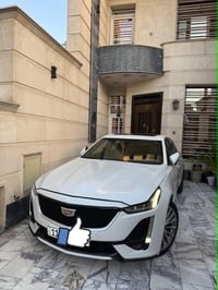كاديلاك  موديل 2020 فئة لكجري  CT5 V6 ماشية 55,000  الف كيلو  صور امري...