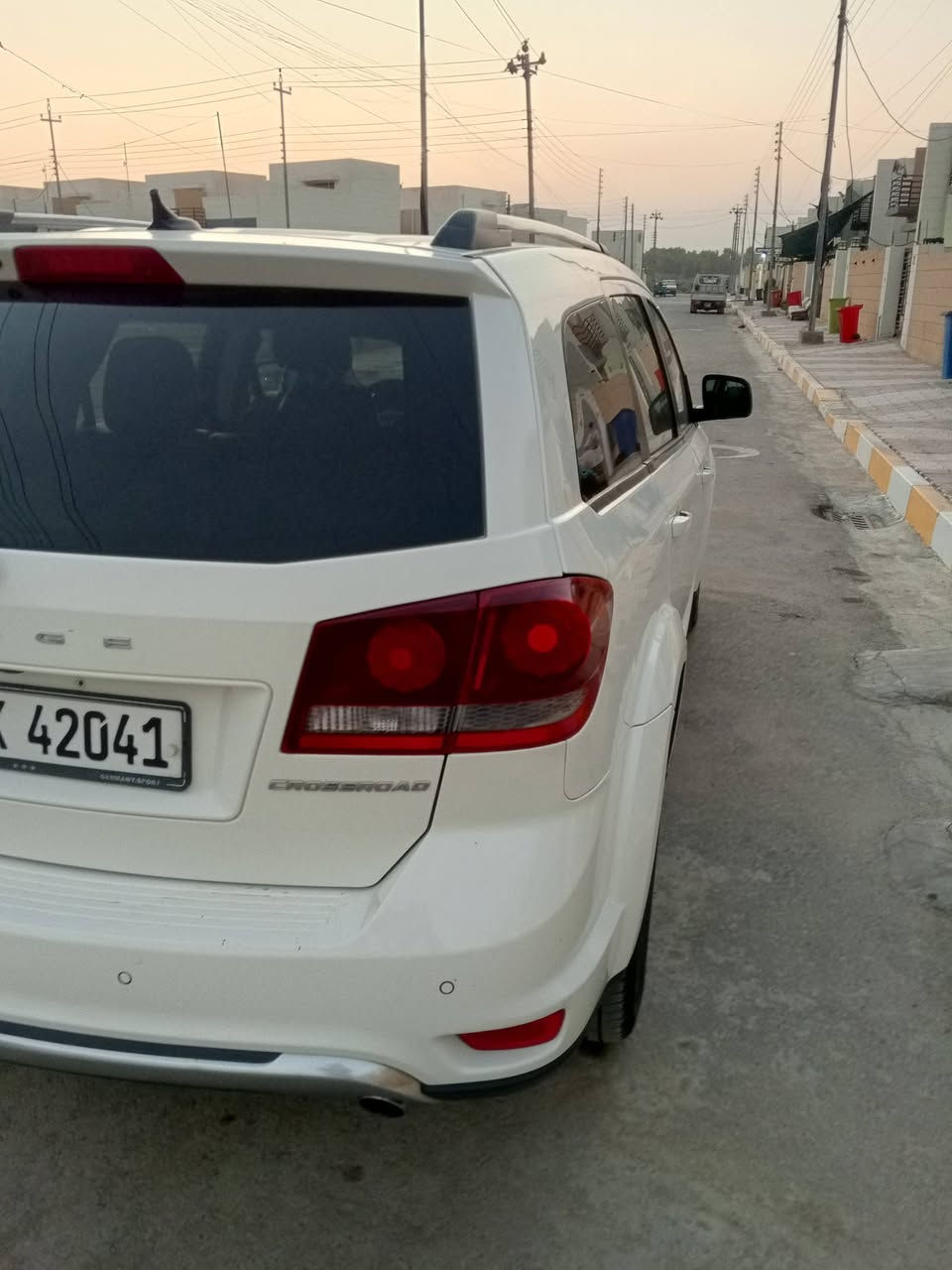جورني موديل 16 فئة كروزر ود سته سلندر رقم إنكليزي أربيل مسجله بأسمي كامل مواصفات عدى الفتحه ظرر جاملغ جهة السائق مبدل والبنيد مبدل أصلي نفس اللون مداور ثاني يوم سياره جاهزه تخم تاير وباتري راديتر ثلاث خطوط وباقي المواصفات  الكروز معروفة الاتصال بالرقم *********** بيه واتساب،
