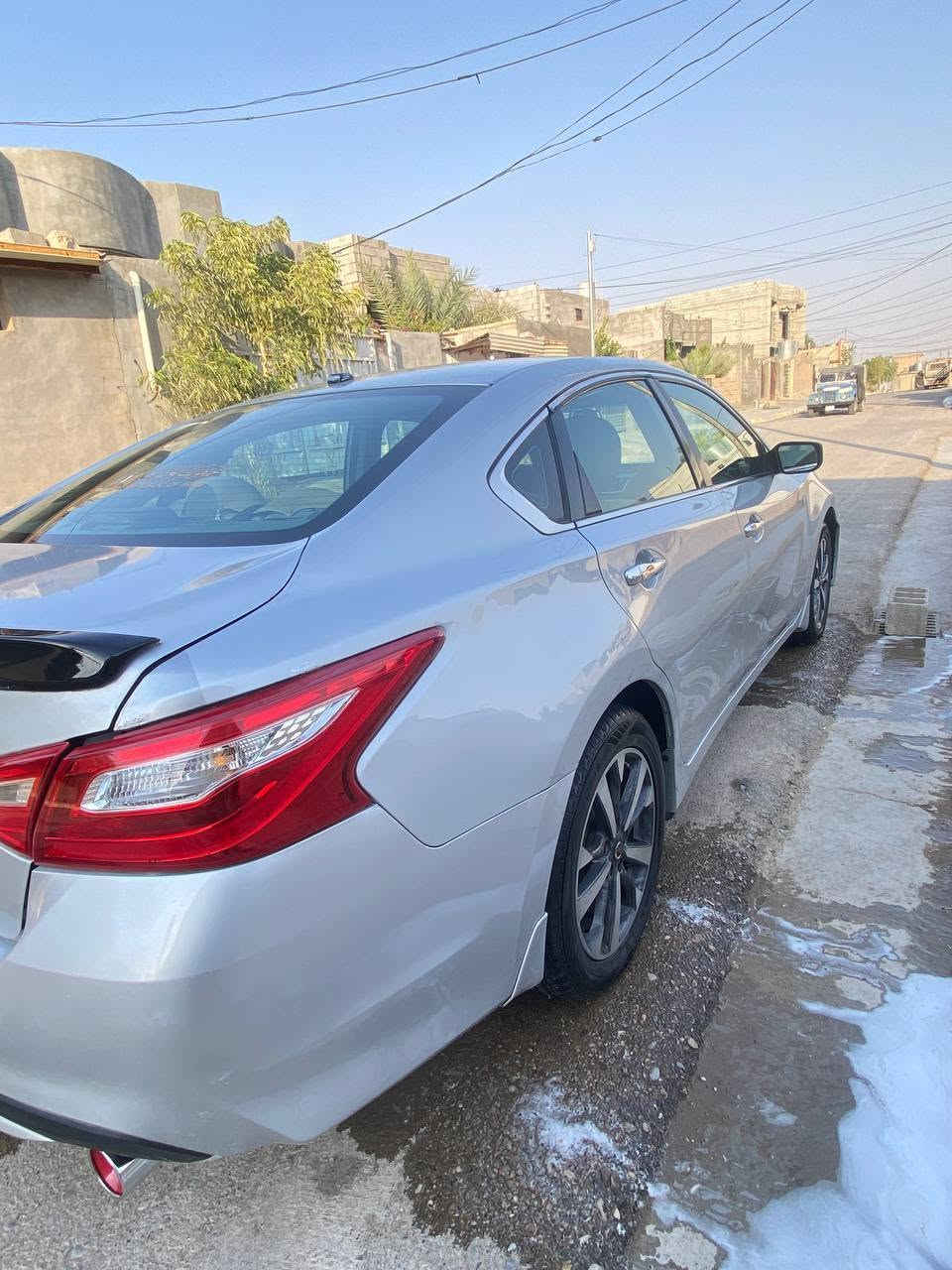 نيسان التما موديل 2017 كير براد مالت 2023
المحرك والكير مكفولات تبريد ثلج  بجم كبس لايت عالي ناصي زنون رقم شمال سليمانيه   ضرر قطعه وحدة  خلفي باب الصندوك بدون دواخل  موضحه بالسونار  السعر 113$
للاستفسار خاص او اتصال على الرقم
***********
