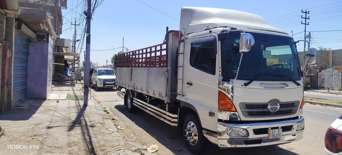 سلام عليكم هينو شيطان سته اسلندر سوبر دخول جديد السياره جاهزه للعمل امحجر تايرت ويل كب اسبايدرات استيل تبريد ثلج 🥶 السياره جاهزه مكاني نجف الستفسار والتصال على الرقم ***********
