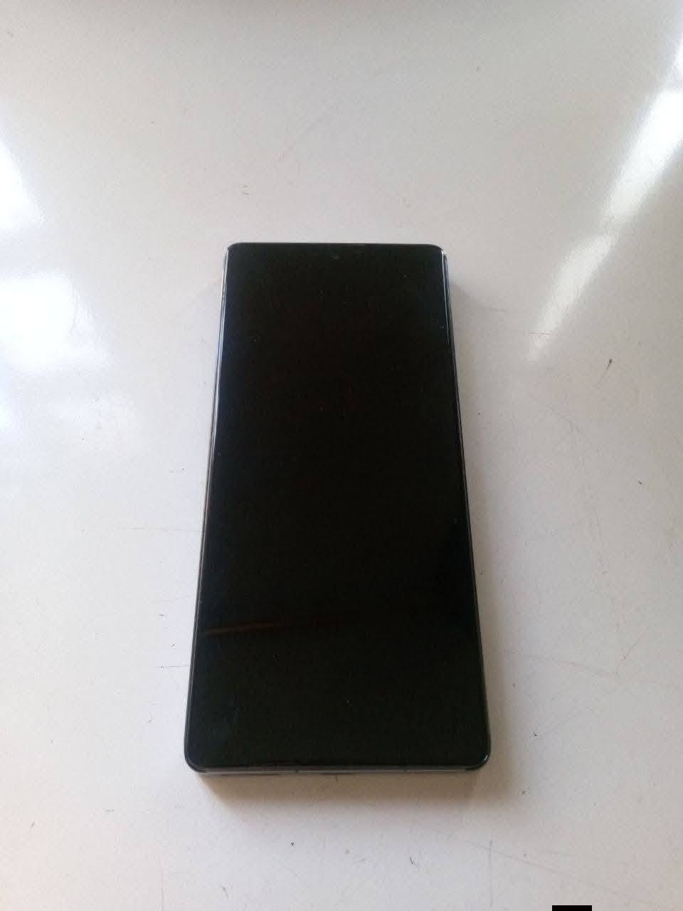 السلام عليكم
( انفنكس جي تي 20 برو Infinix GT 20 Pro ) 
مواصفاته معروفه جهاز غني عن التعريف 👇
- معالج Dimensity 8200 乛 ~ معالج رهيب 🔥
- بطارية 5000 🔥

- شاحن 45 واط ~ شحن سريع جدا
- كاميرا 108 ميكا بكسل 🔥 
- يدعم 4K مع 60 اطار بالثانية 🔥 
- حماية شاشه - غوريلا كلاس 5 ~ يعني لا تخاف عليه 
- ذاكره 256 ~ رام 12 + 12
- سماعات ستيريو 
- دبل سيمكارت 
- ببجي 120 سلاسة رهيبة 🔥  
  سعر 275
مكاني بغداد الدورة أبو دشير (ماعندي توصيل) 
***********@

نص مكتوب في الصور:
- الإعدادات الرسومات الجرافيكية الحساب عناصر التحكم مفاتيح التحكم الحساسية الالتقاط نقطة التصويب والمؤثرات الصوت ورد فعل اللمس التخصيص: اضبط التفصيلات يدوياً. لكن تنبيه، فقد يؤدي تعيين قيم عالية لجميع الإعدادات إلى مشكلات في الأداء، مثل ارتفاع درجة الحرارة أو استنفاد البطارية أو بطء اللعبة. معدل الإارات: مرتفع تخصيص الرسومات: متوازنة معدل الإطارات: أفضل ساحة الانتظار متوازنة معدل الإطارات: ألترا إكستريم الرسومات: سلاسة القتال الرسومات (تطبق على الفور، يجب خفض جودة الإعدادات إن ارتفعت حرارة الجهاز أو أصبحت اللعبة متقطعة أو انخفض مستوى شحن البطارية بسرعة). الكفاءة المنزل ساحة الانتظار القتال ألترا إكستريم إكستريم+ قوية فائقة مرتفع متوسطة ضبط ذكي ضبط يدوي (أعد تعيين الشاشة إذا أردت استعادة الإعدادات الافتراضية أو إذا كانت الرسومات غير مثالية) أعد تعيين الشاشة الإعدادات: الرسومات الجرافيكية
