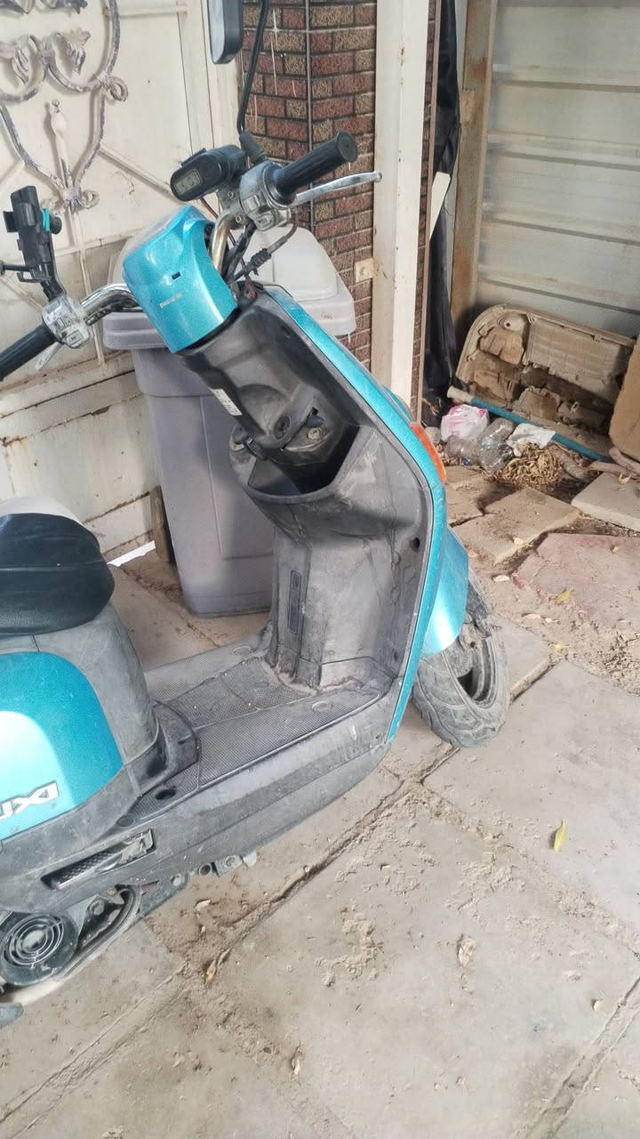عندي دراجه بوليس نجف صارله ٣ أشهر من طالعه دراجه مامفتوحه كابريتر  ومامستخدمه هواي تفيدك بلنجف *********** واتساب ودلل قيم وخذ
