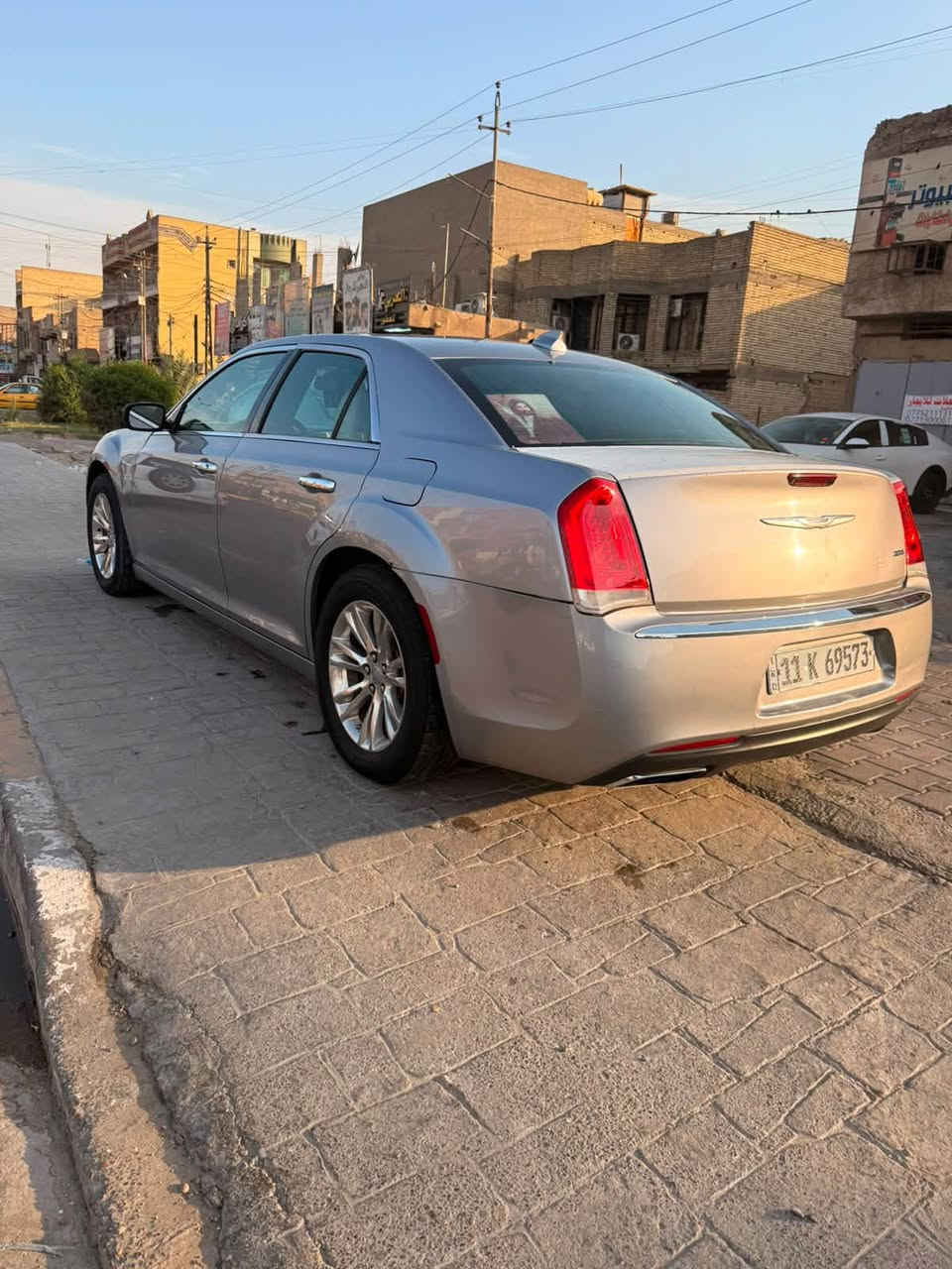 سلام عليكم شباب وبامه ٢٠١٥ بغداد بسمي سياره فول موصفات
بنرامه برده خلفيه 

قفل ميموري ستيرن كهربائي 

كشنات تدفئه تبريد ستيرن كهربائي لا يت زرع عدسات منضومه غاز تانكي ابو ١٠٠ بيهة صبغ جاملغ خلفي وجاملغ امامي مكان بغداد سعر ١٦٠ تير مكينه تبريد حداده تخم تاير جدد رقم ***********
