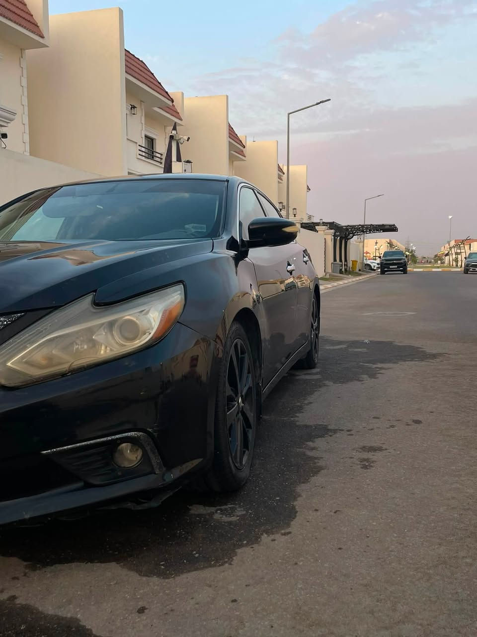 نيسان التما 2018 sr
للبيع فقط 🌷🌷
فول مواصفات ما عدى الفتحة 
..
وارد امريكي حادثها جدا خفيف 
كفالة وضمان ( الكير + مكينة + تبريد ) كلهن خير من الله 
.
.
السعر ///  110$ وبيها مجال 
للتواصل - ***********

