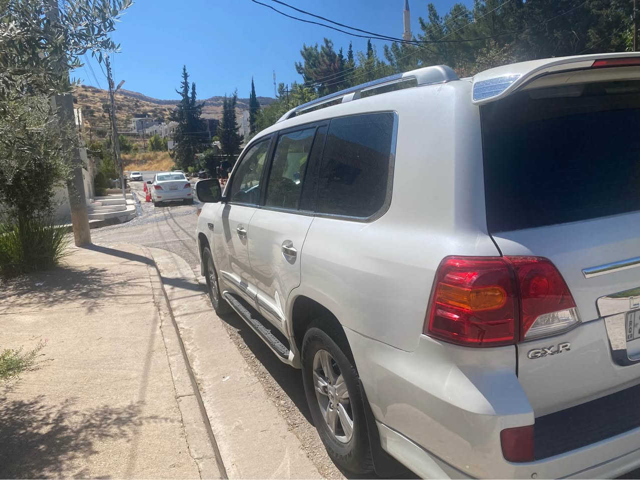 لاندكروزرGXRفول مواصفات6سلندربي قطعة وحده صبغ وجوالسلايد بدون دواخل وبدون ارباك محرك والكيرشرط رقم وسنوي جديدتحويل و وكالةشرط سعر٢٣٣مجال عنوان دهوك تلفون***********واتساب***********کورک دهوك, العراق
