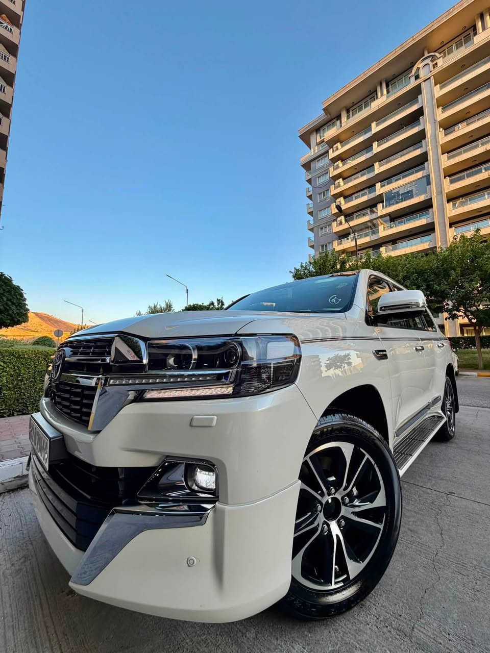 ‎‏Land cruiser GXR  2021     V6      (40 km)
‎‏ Grand turing  
ساز باب أول 
كامل PPF
مثلل زيرو ماشي 40 ألف
🔻ارخص سعر بكل العراق
‎ماشآءالله  تحدا شرط ماكو هيج نضافطها  📦‏‎
‎‏‎ملاحظە : الاخوان رجائن بس بیع نقد بدون مراوس📌
‎أخت زيرو بل كارتون 📦📦
لاندکروزر 2021 گرانتۆرنگ ساز باب أول  اصل بشرت
‎‏‎💎محرک 6 سلندر 
‎‏‎⌛️ماشي 40,000 ألف شرط فحس شريكة
‎‏‎💎 بسمطين  +سماعة بيلادي +فرشات بيلادي مجوود 

‎‏‎💎 مكفولة كفالة عامة من الدعامية إلى الدعامية
‎‏‎ 💎 بدون صبخ .بدون بارد  ،بدون رصعات ،بدون حتى شخط
‎‏‎دعاميات هم بدون صبغ ،رمل مابي ،لحية بدون صبخ ..بقية كلها بشرط

‎‏‎🧬فول فول مواصفات
‎‏‎شاشة كبير لمس 5كاميرا حاسة رادارات
‎‏‎كاميرات 3 شاشات سيلاد فتحة سقف 
‎‏‎كشن جلد كشن كاراباي شحن موبایل  8 اريباك تبريد مركزية
‎‏‎بصمة تشغيل عن بعد باب جاك سلاجة ليد زينون 
‎‏‎تحكمات ستيرن دبل فوليوم فورويل هوك
‎‏‎سيارة بها 2 بصمة من شركة جديد جدأ 
‎‏‎سيـارة عل نظافتها احسبها صفر زيرو

‎💎 تخم تاير دنلوب الاصلي

‎‏‎ 💎محرك كير بشرط مامفتوح
‎‏‎سيارة حيل نظيفة كلشي عل بلاد لوك
‎‏‎سنوية زنكة كلشي جديد مدفوع 2031
‎‏‎باسمي السنوية بشرط تحويل و خرامة 
‎‏‎سيارة مابيـها دينار مصرف كامل من كل نواحي

‎‏‎♻️نفسي يوم /تحويل و وكالة حاظر 
‎‏‎📍مكانك /داخل سليماني
$568 قفل
***********
