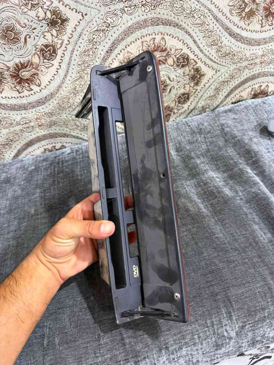 غراض ملكه للبيع شرط حاويه
البصره الزبير ***********
