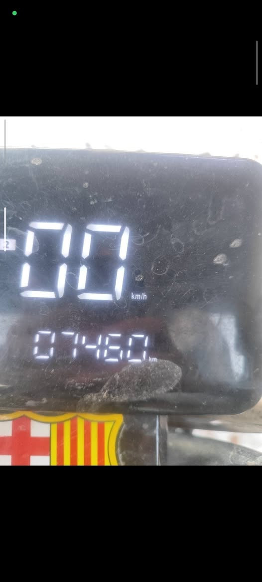 السلام عليكم نعيد وننشر بسبب الوعود الكاذبة من اصحاب النفوس الضعيفه

دراجة شحن R9

موديل 2025 موجود بيها بصمة سويج كارت
5 بطاريات دبل نوع 16 امبير 

السعر: 325 وبيها مجال 

مكاني: البصرة قضاء الصادق
رقمي ***********
