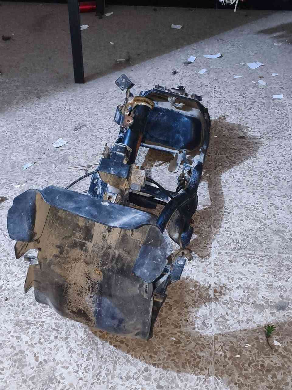 سلام عليكم شباب  2شاصي مال بيجي 9 زروف نثيه ماملحوم وانطيك بي كفاله عامه بل شاصي لا فطر ولا لحيم السعر 45 قفل  بس ما عدا التانكي مال بانزين التانكي وحد سعرة ***********
