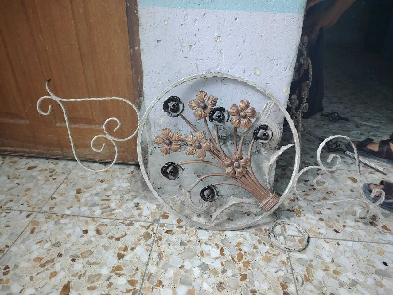 نقشات محجر • منحوتات حجرية • ١٤ قطعة