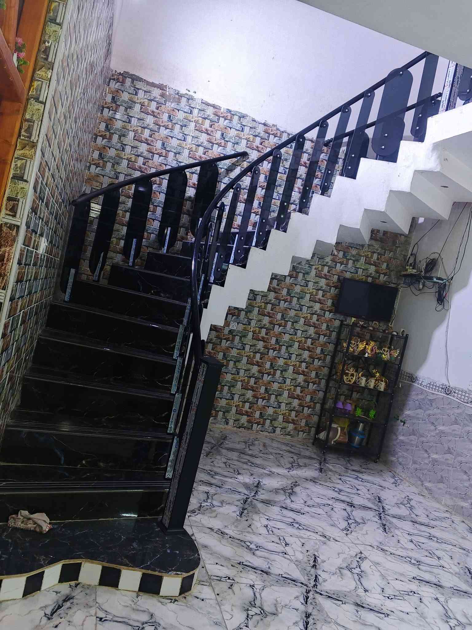 بيت وقطعة • مقابيل النازحين • ٥٢٥م