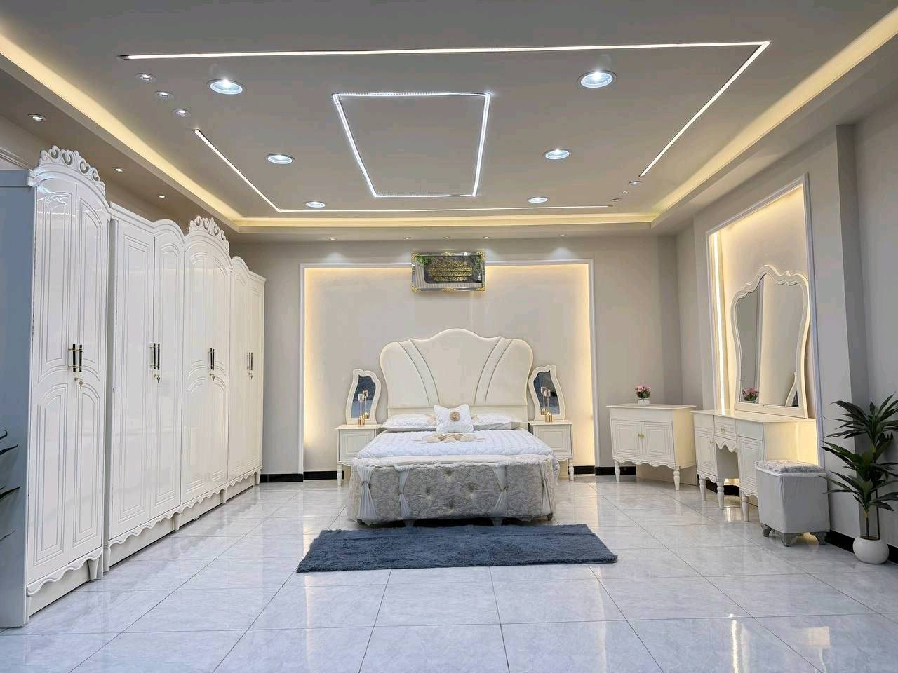 سارع بالحجز ✔✔ إذا تدور على غرفة هم الشغل عراقي وهم الموديل تركي والسعر خيالي متوفر عدنا غرفه نجارة عراقية شغل اقتصادي 
شد ونقل متوفر لكل المحافظات