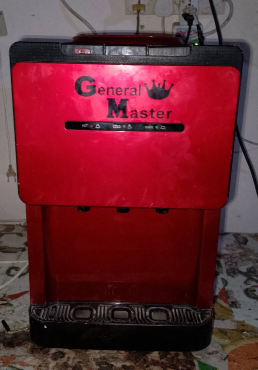 برادات ماء شغالات حار وبارد للبيع السعر 45 الكبير والصغير ب35وبيهن مجال حق الجيه رمش اخابرك مومتواجد عالفيس؟ ***********
