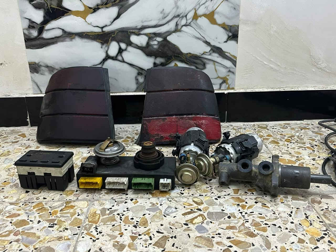 مروحه F01 • مروحه كلج • مسجل بلوتوث