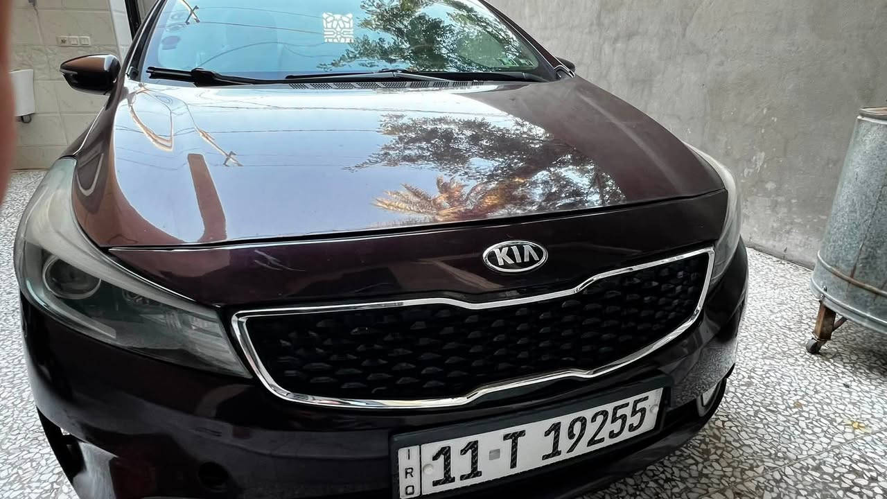 كيا فورتي (Kia Forte)
- موديل 2017 

المحرك: 4 سلندر 2000 دوش

 (اقتصادي جداً وقوي)

 الكير أوتوماتيك 6 نمر

السيارة موضح سونارها كدامك

وارد امريكي

كير محرك مكفولات 

والسيارة مال جناي 
السعر : 114 $ 

هـ : ***********
