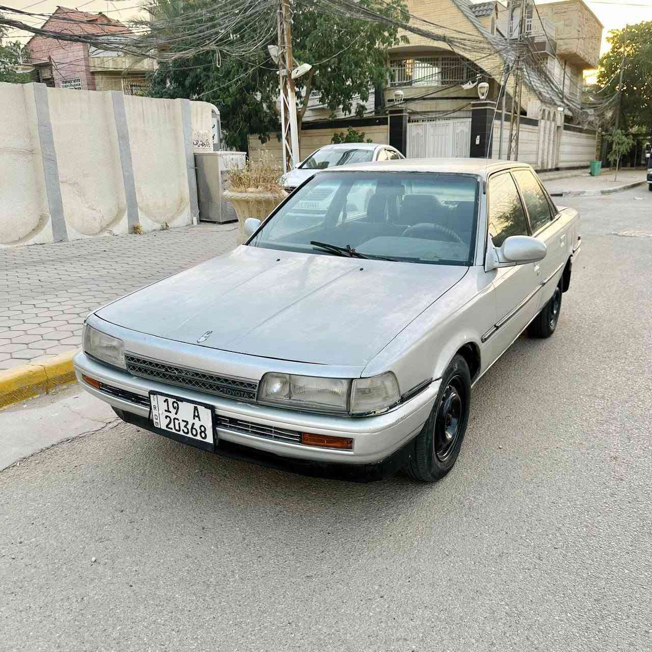***********
كامري موديل 1990 رقم كربلاء انكليزي يسرى بلاد
 محرك 1800 و كير اوتماتيك بحالة ممتازة مكفوله من الحادث شواصي لغود تكم كفالة كهربائيات كلها شغاله  سيارة جاهزة بيه جراد بسيط مصبوغه حزام جمالية اثر جراد مكان السيارة بابل طريق حله كربلاء 
سعرها 31 بيها مجال
