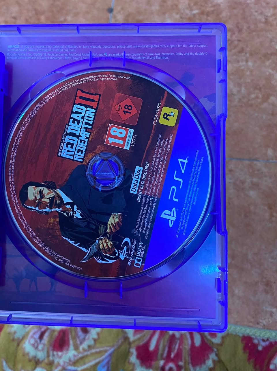 🔥 فرصة لمحبين الألعاب والأساطير.. 
ريد ديد 2 (Red Dead Redemption 2) للبيع او المراوس ! 🤠

إذا تحب الألعاب العملاقة والقصص الخرافية، فهذي نسختك المضمونة للـ PS4:
 القصة والشخصيات: تعيش أجمل أيام الغرب الأمريكي ويا "آرثر مورغان" وعصابته بقصة تبكي الحجر من روعتها.
 عالم مفتوح: عالم ضخم، تفاصيل مجنونة، وحرية كاملة باللعب والاستكشاف.
 النسخة الكاملة: اللعبة بقرصين (Disc 2)، وياها طور الأونلاين متعة اللي ماتخلص.
 
النظافة والحالة: الأقراص والعلبة بحالة ممتازة وجاهزة للاستخدام الفوري.

السعر: ( 25 الف )
التسليم: بغداد (البلديات) أو الترتيب ع الخاص.
للشراء أو الاستفسار، راسلني ع الخاص ! 

***********
