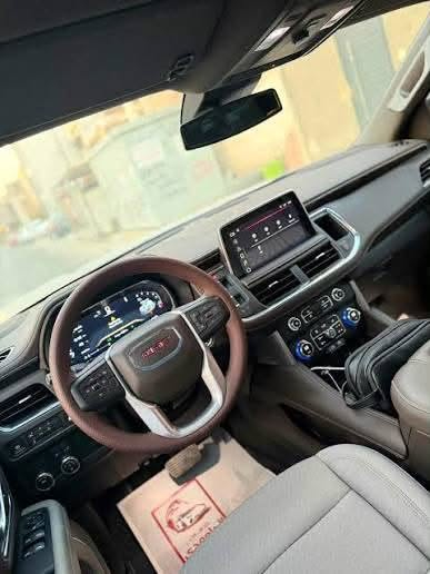 للبيع او المراوس GMC Yukon SLE 2024 
وكاله المنصور خاضعه للضمان ماشيه 9km 
مغلفه PPF رقم بغداد كفاله عامه من كلشي 
معروفه المواصفات ..... 🍂 مكانها بغداد 

الهاتف : ***********

