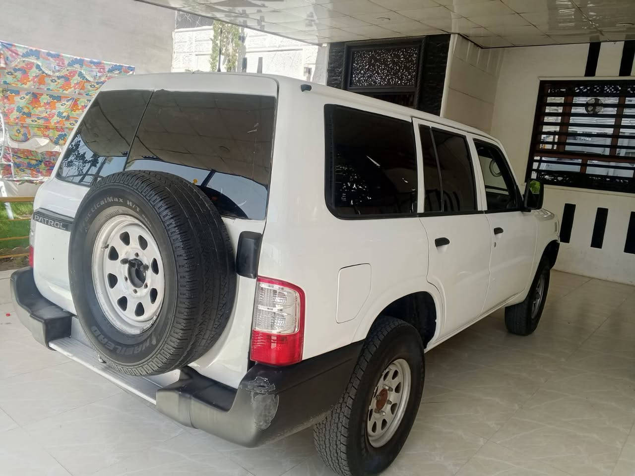 نيسان بترول موديل 2003 سياره جديده برغي نقص ما بيه مزاد صلاح الدين شرط الوكاله والتحويل بدون ضرر بدون تبديل فقط صبغ جماليه سعر 75 ورقه هذا رقمي*********** مكان السياره كركوك
