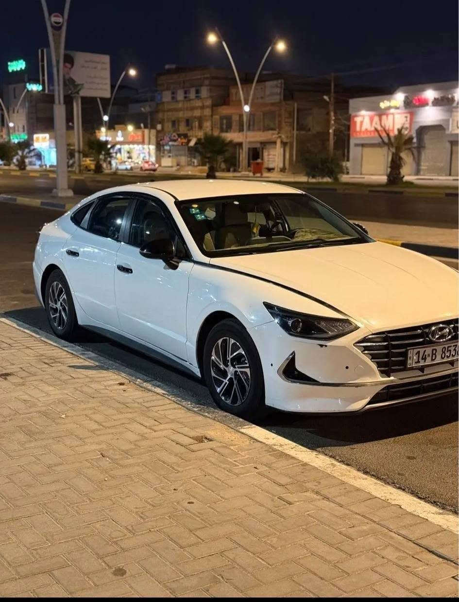 سلام عليكم سوناتا 2023 تكسي دبي سيارة جديدة  صبغ عام وعلى ايدي تخم تاير ستوني شادة حدادية ستوني مسويهة سيارة ما نقصهة اي شي وبل عافية عل ياخذهة جديدة ما بيهة اي نقص
١١٥وبيها مجال عنواني بصرة
ابي الخصيب حمدان
 رقمي ***********
