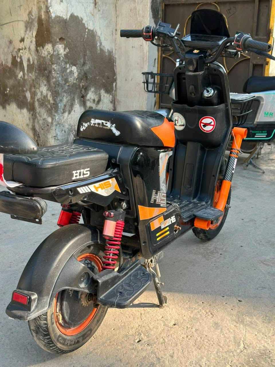 السلام عليكم
درجة اللبيع فول H15  خمس بطاريات خير من الله درجة فول جديدة بك هورن  بريك مامي بريك خلفي  درجة مفولة كهربائية  السعر ٣٧٥ وبيهة مجال الطيبين  مكاني ديالى بعقوبة ناحية العبارة  الرقم واتساب أو خاص فقط   ***********  رسل ودال
