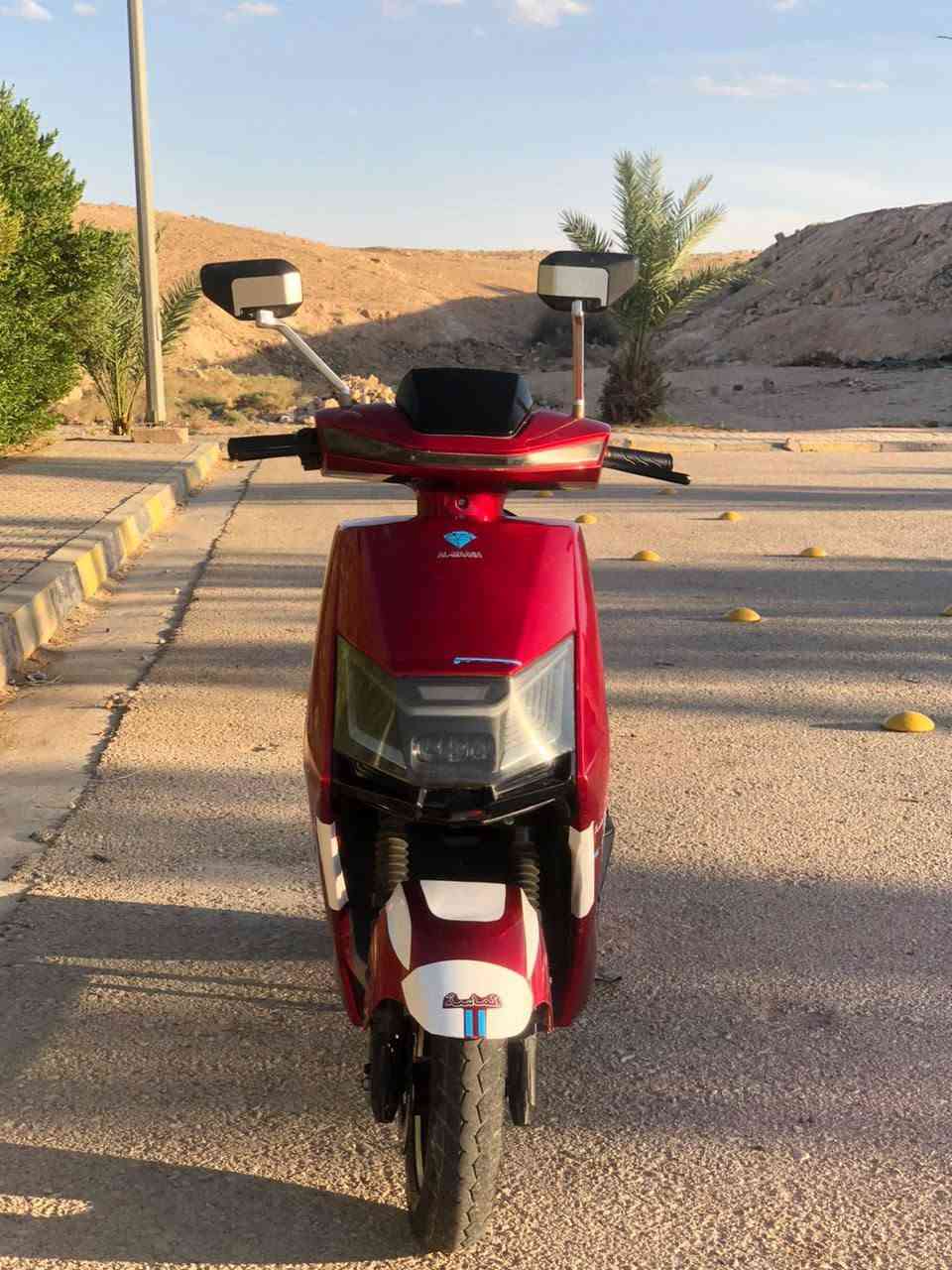 ماطور شحن الماسة موديل 25 ست بطاريات على الفحص الكهربائيات كلها شغاله والسعر 525 وبي مجال والاستفسار على هذا الرقم ***********

