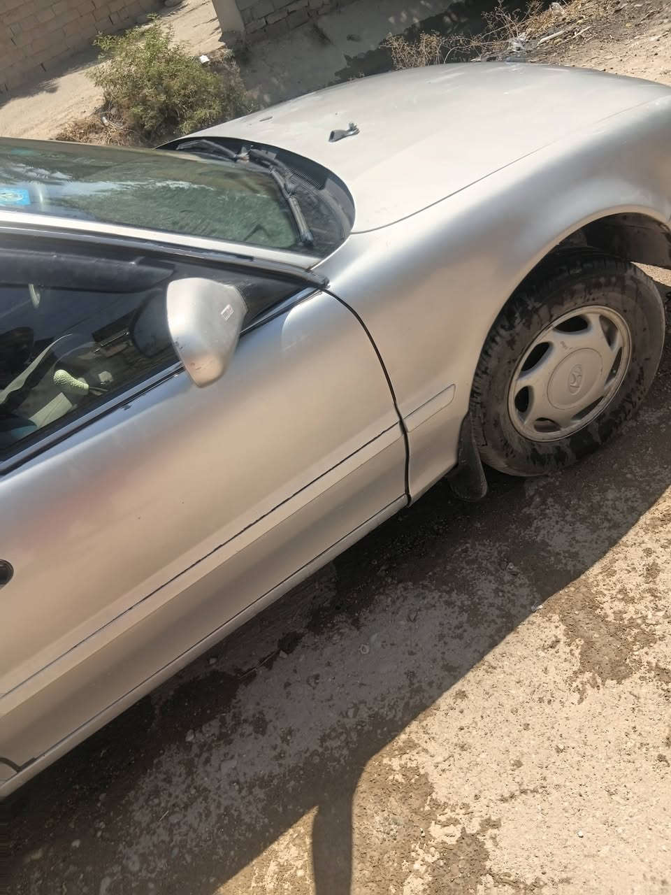 السلام عليكم
للبيع سوناتا تو 2 
موديل ١٩٩٢
للستفسار ***********
مكان ديالى الخالص هبهب 
سعر ٤٥ وبيهة مجال بسيط
