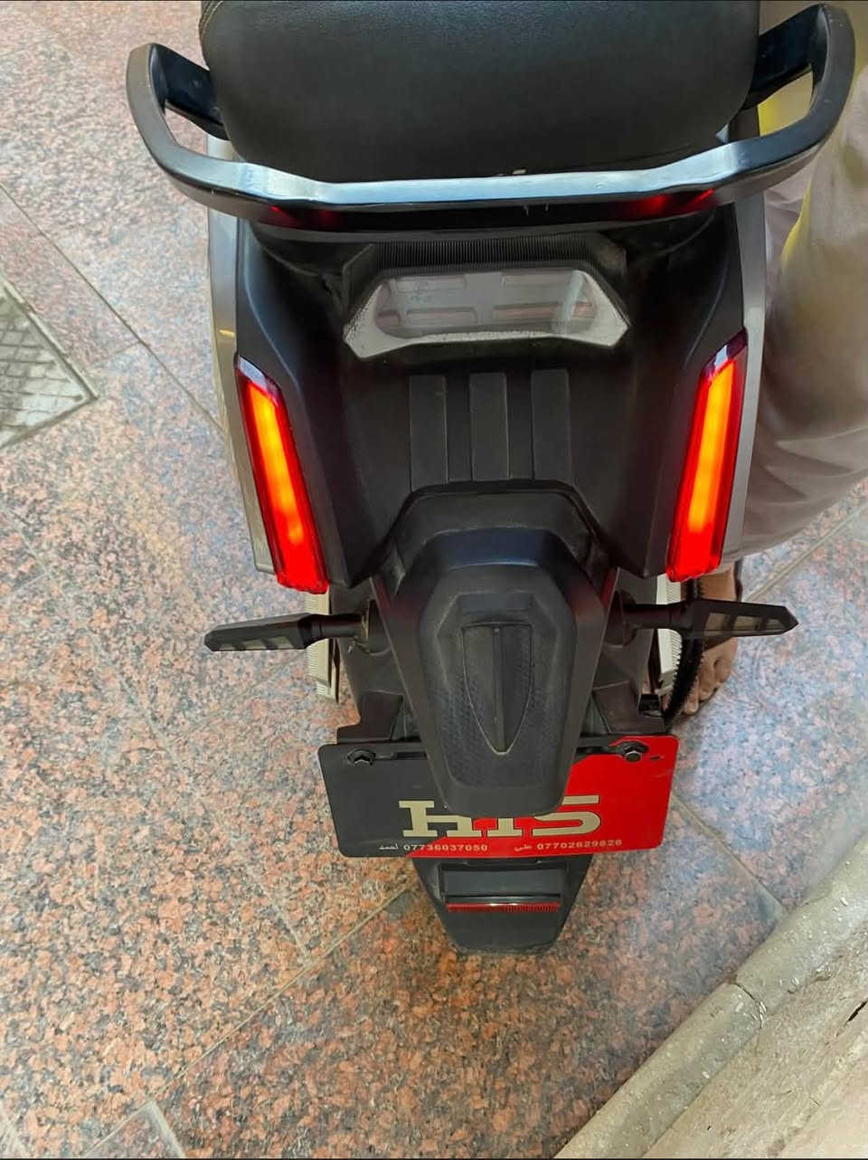 سلام عليكم دراجة his f1 للبيع بسعر 650 و بيها مجال رقمي *********** قليل الدراجة نظيفة بيها فقط الهورن و البك ما يشتغل فقط مكاني بغداد الدورة
