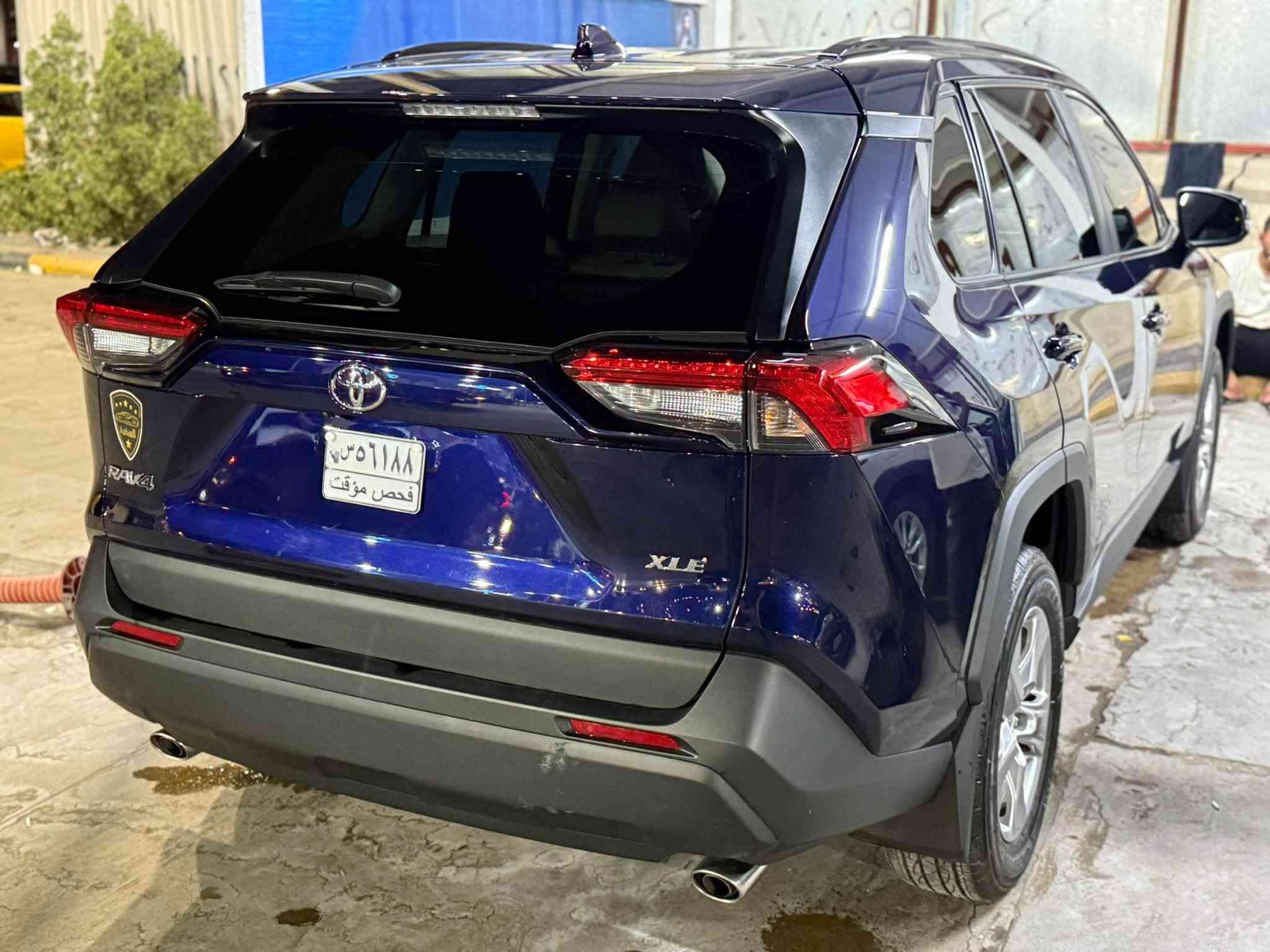السلام عليكم
🚘 للبيع فقط 
تويوتا RAV4 
بانزين السيارة موديل 2025 ماشية 13700 
رقم شهداء بأسمي اني مستوردهة
اللون ازرق نيلي
🔹 وارد أمريكي 🇺🇸
🔹بدون قطرة صبغ
🔹 ذيل الجاملغ الامامي اقل الشبر تعديل بدون صبغ غلفته فابيانو بس
السيارة سستم كامل 
🔹 جاهزة من كل شيء
📍 الموقع: بغداد – البلديات
السعر 225 ورقة وبيه مجال بسيط
رقم ***********

