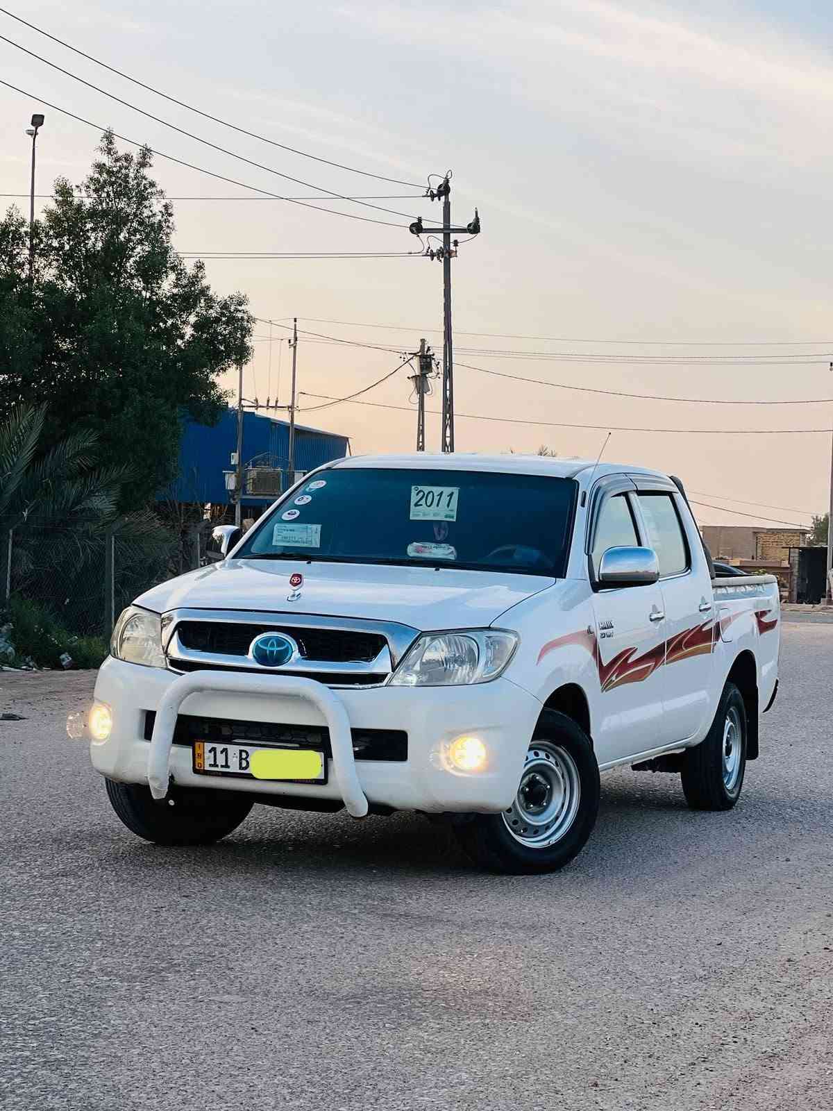 هايلوكس • ٢٠١١ • رقم بغداد