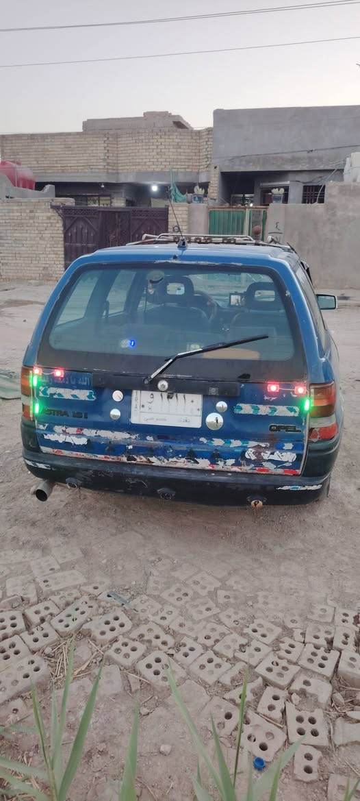 سلام عليكم سياره اوبل استره للبيع موديل 93 سياره مكفوله كير مكينه شاصي لكشر شوفت عينك سياره ما مصبوغه تحويل ثاني يوم سعر 31وبيها مجال مكاني بغداد النهروان رقم ***********
